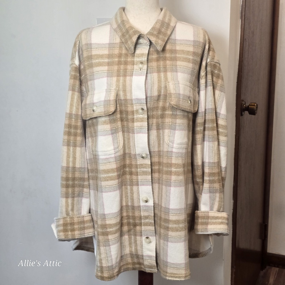 American Eagle Shacket Shirt Top Womens Pink Tan Plaid Oversized Soft Button XL